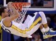 开云平台-绿茵场上的绝杀与球台前的统治，当法国队与马龙共同诠释竞技巅峰