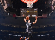 开云体育app-锡安关键节点连续得分，山西队防守锁死步行者