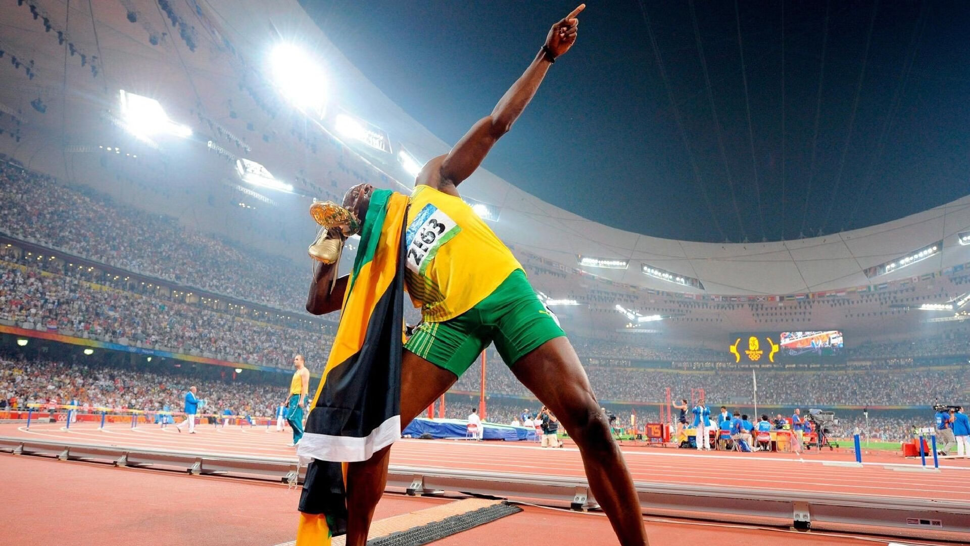 从绿茵场到F1赛道,法国足球的压制艺术与蒂亚戈的冠军接管时刻