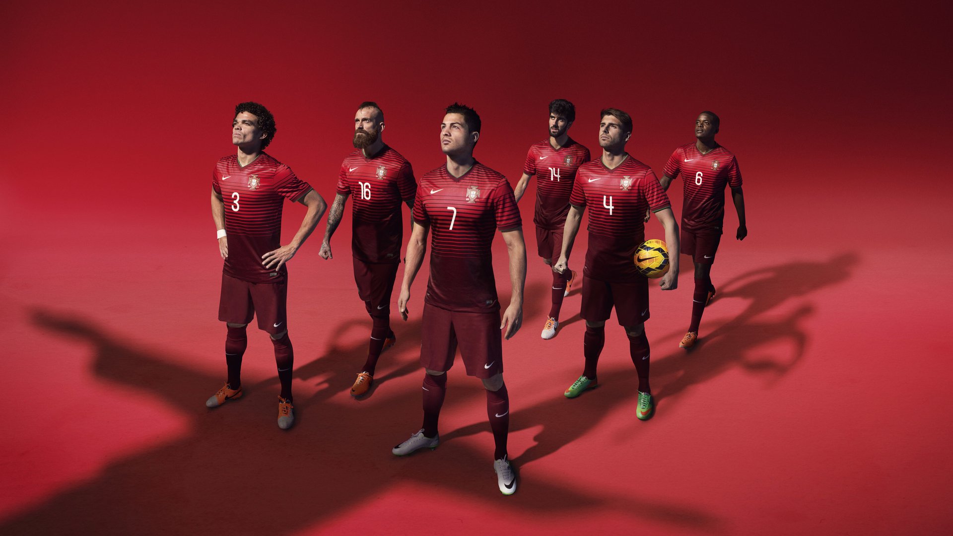 欧冠决赛之夜，杜兰特防守端锁死对手，跨界传奇的防守艺术